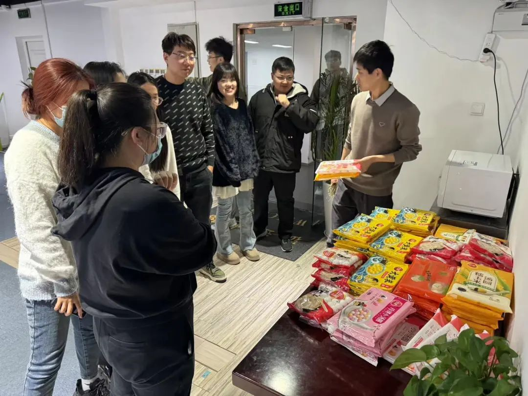 元宵佳節，情暖人心