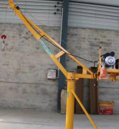 家庭裝修用小吊機吊裝作業(yè)